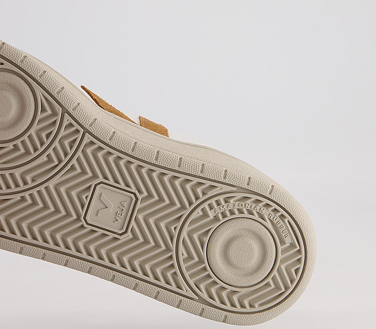VEJA V-10 Trainers VEJA V-10 Trainers Extra White Camel F