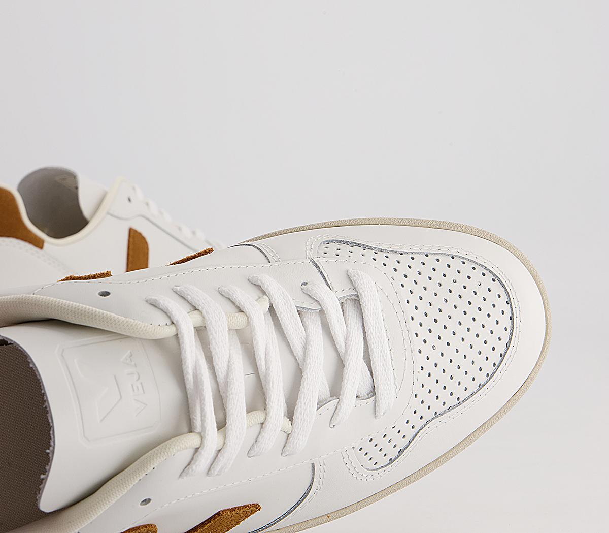 VEJA V-10 Trainers VEJA V-10 Trainers Extra White Camel F