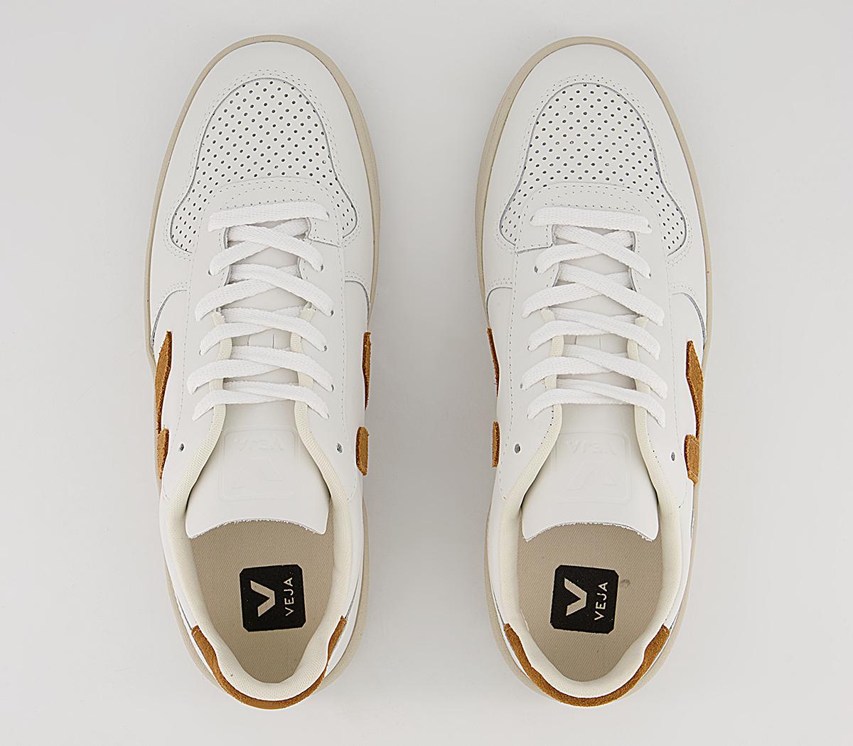 VEJA V-10 Trainers VEJA V-10 Trainers Extra White Camel