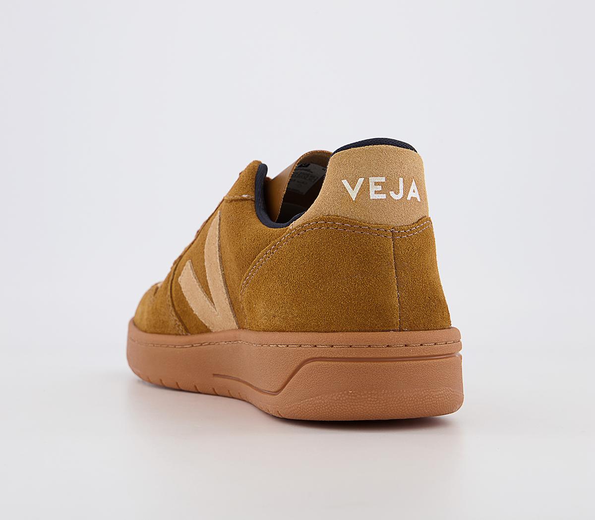 VEJA V-10 Trainers VEJA V-10 Trainers Camel Desert