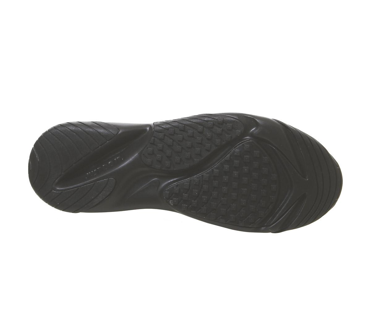 nike zoom 2k trainers in black