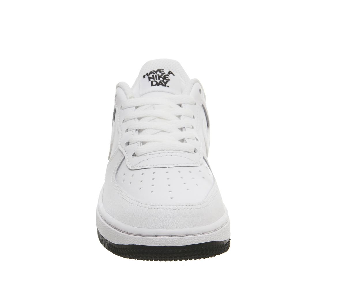 NikeAir Force 1 Lv8 Ps TrainersWhite Black Smile