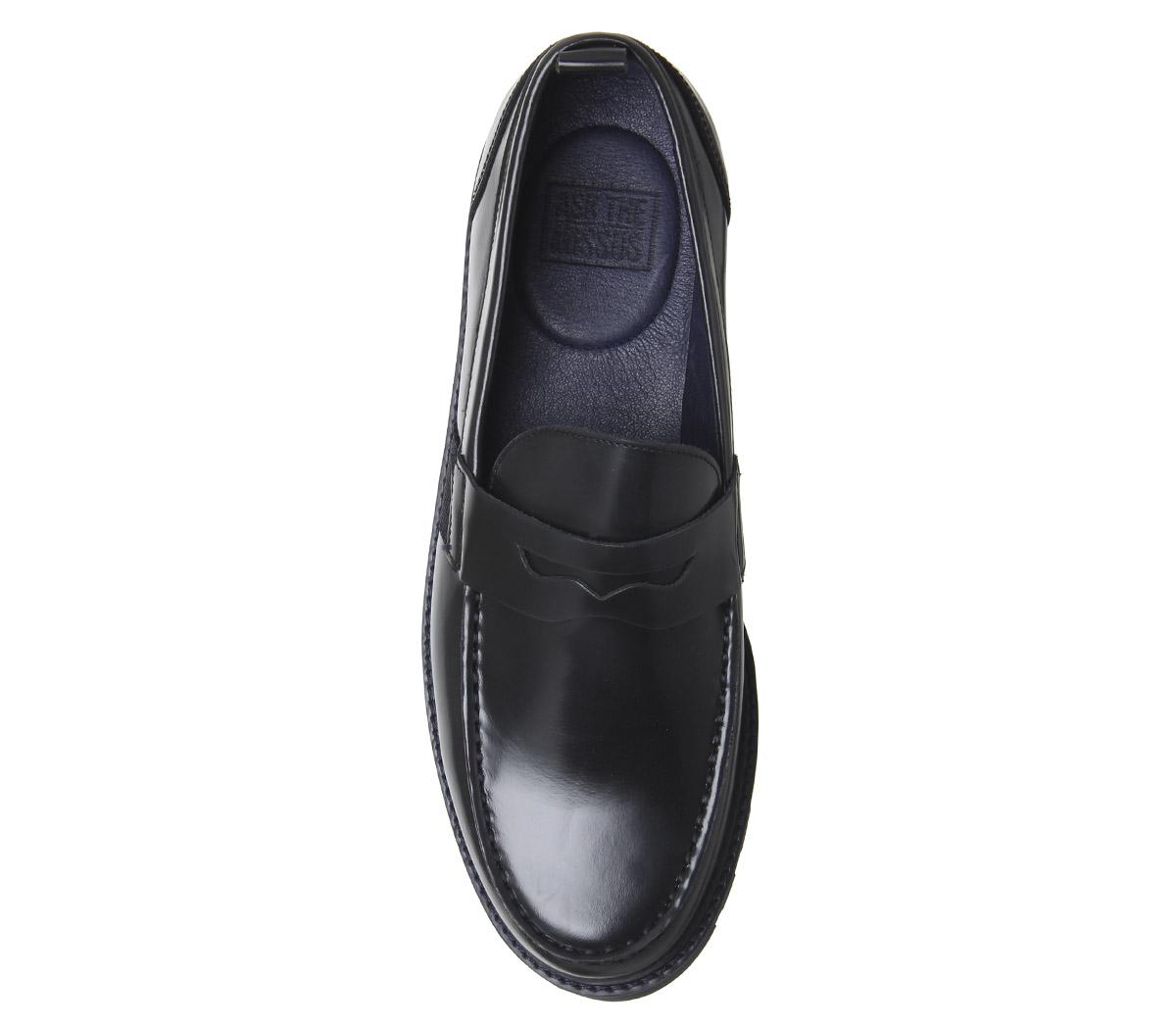 Ask the MissusInspiration LoaferNavy Leather
