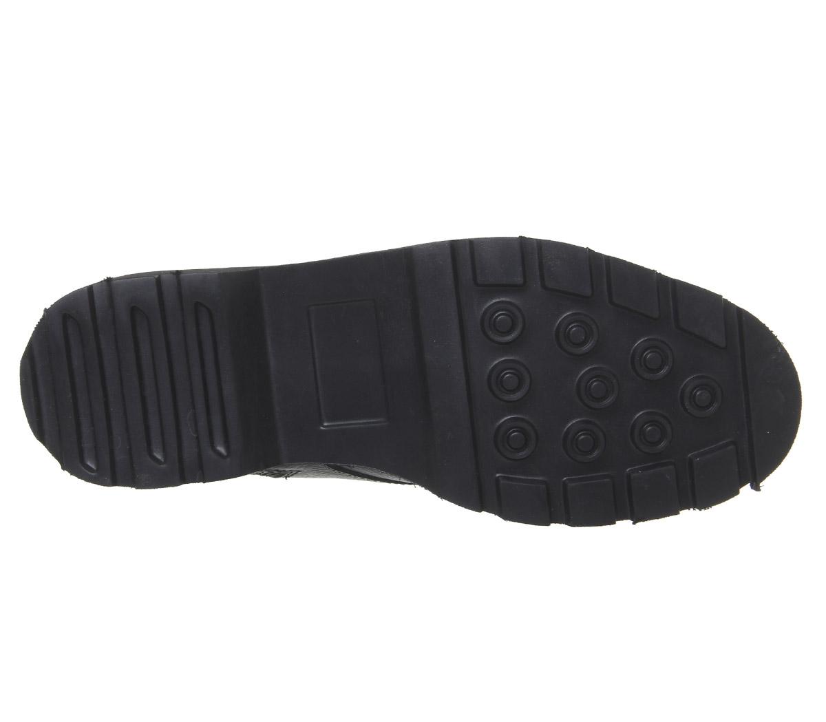 FarahFinian Lace BootBlack Pebble Grain
