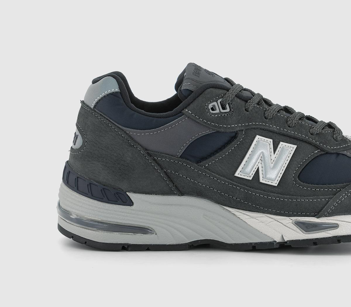 New Balance991 'Made in UK' TrainersDark Grey