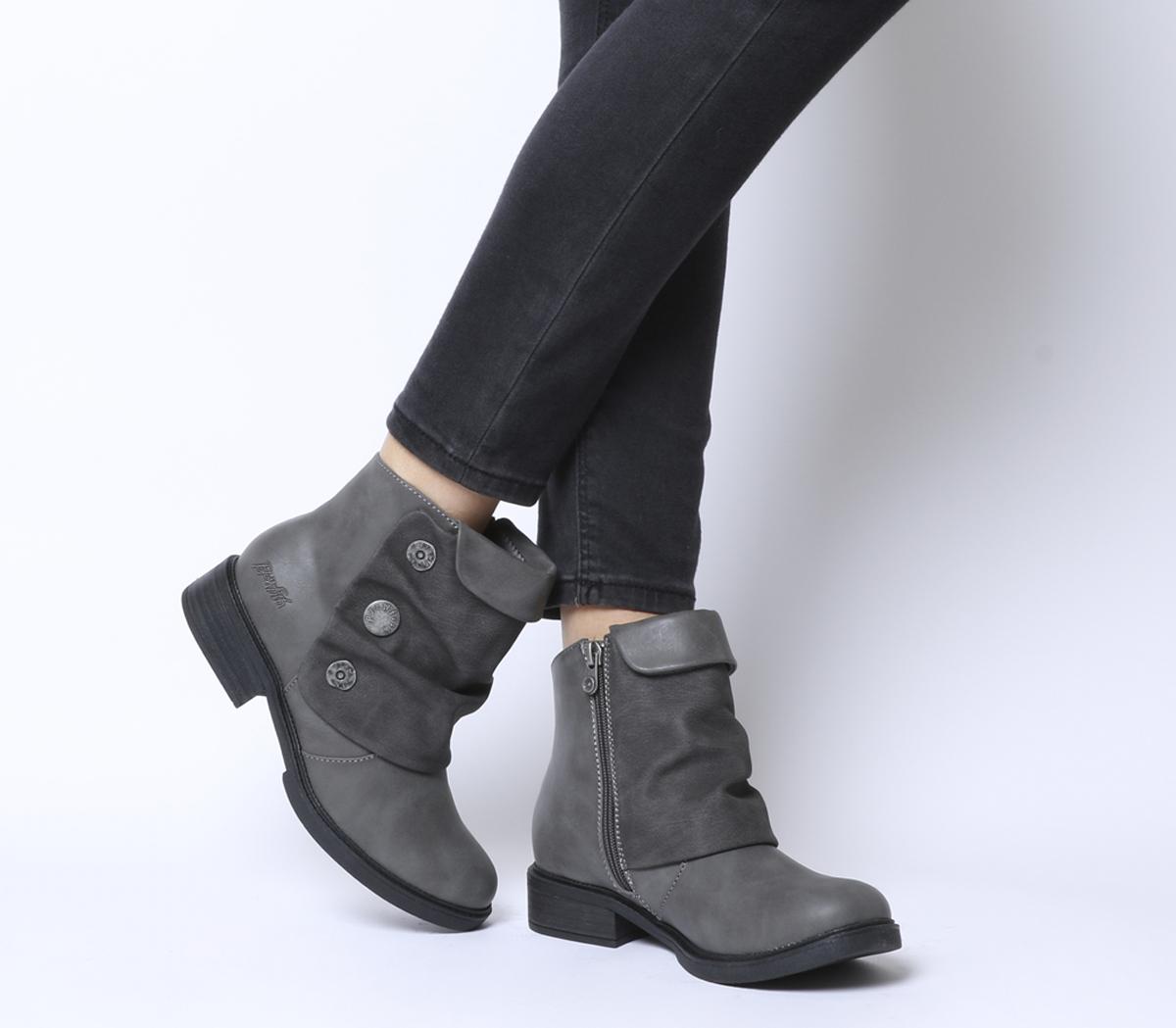 Blowfish black 2025 vynn boots