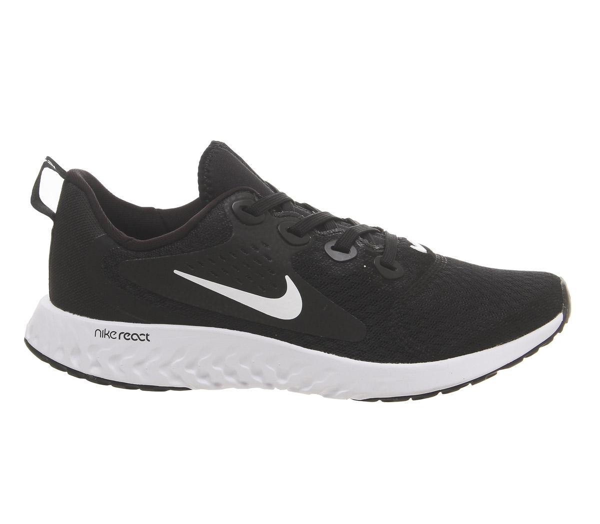 NikeLegend React GsBlack White