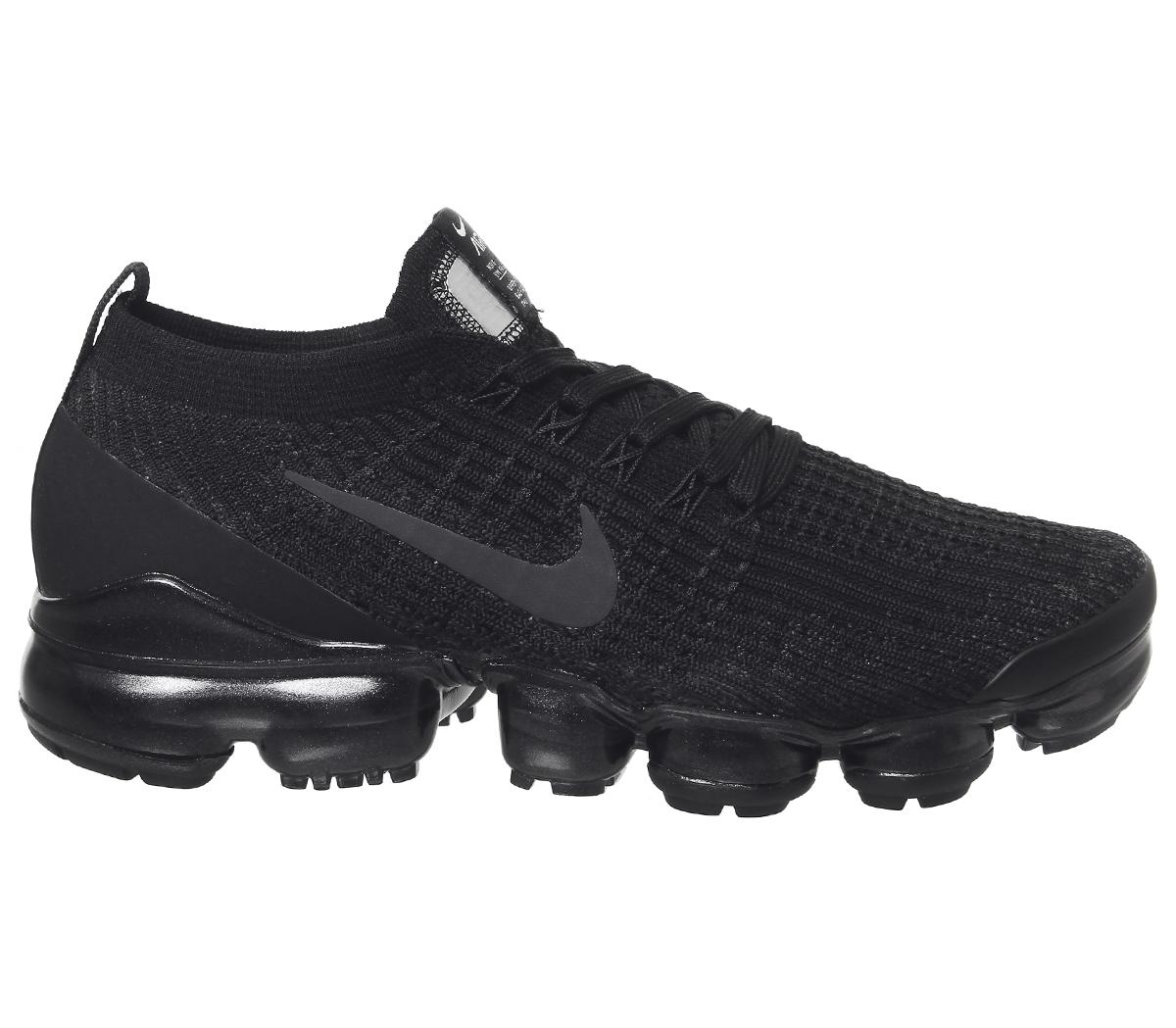 women's vapor max black