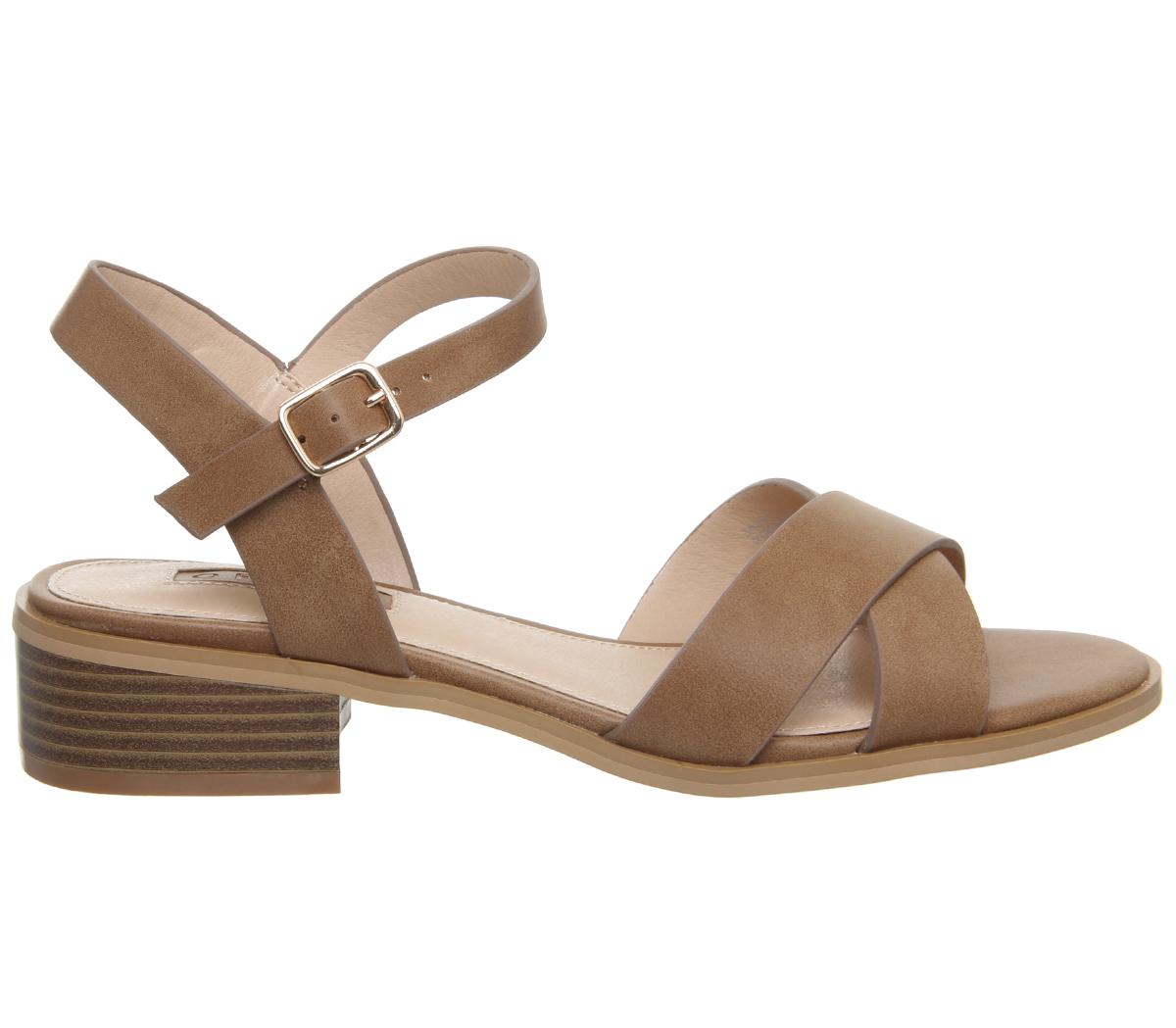 OFFICEMeasure Casual Mid SandalTan