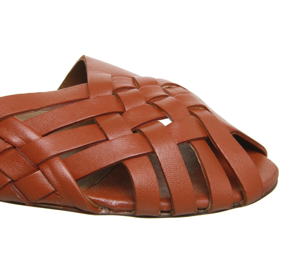 OFFICEFall Woven FlatRed Leather