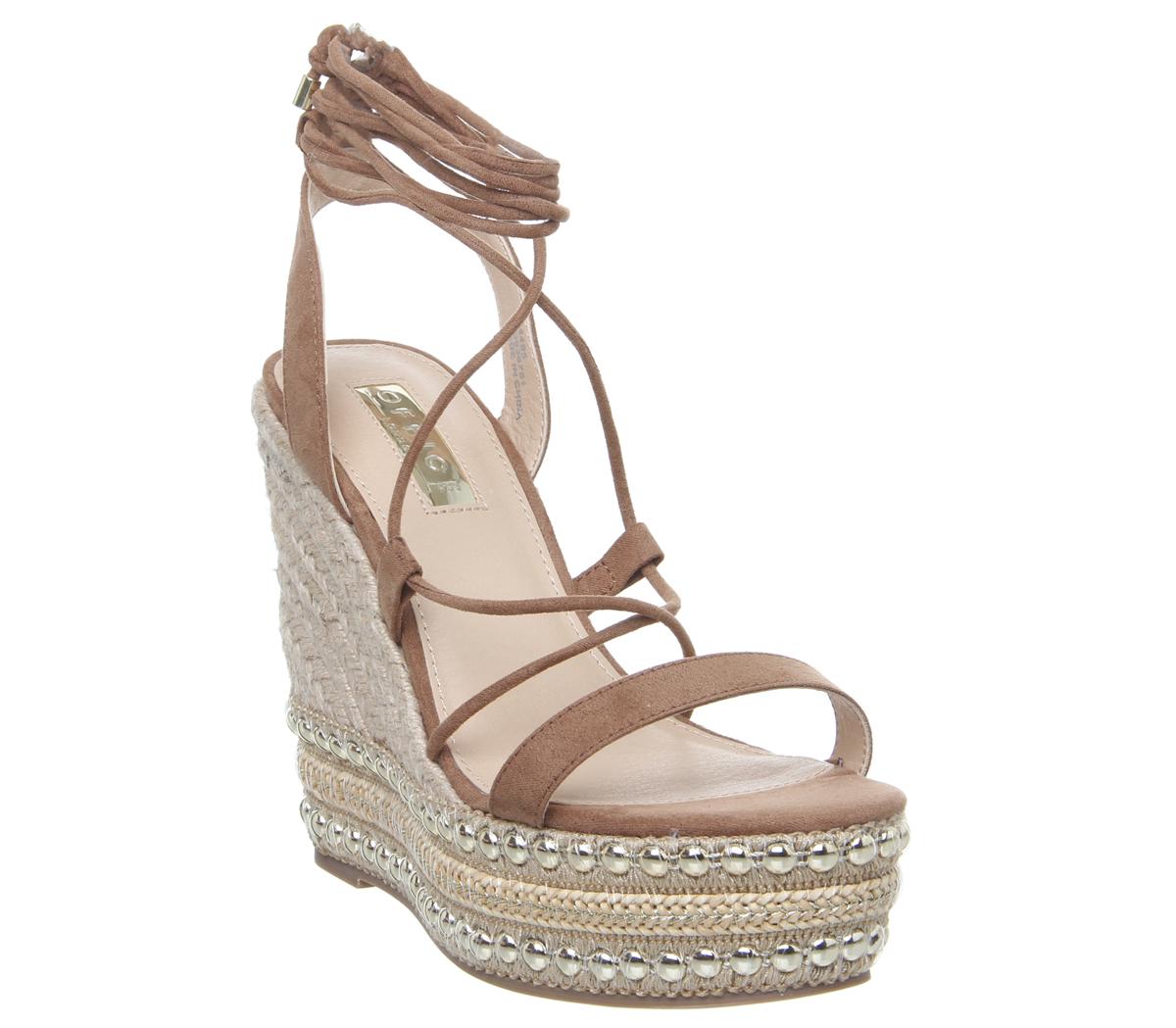 OFFICEHula Ghillie Chunky WedgeTan With Studs