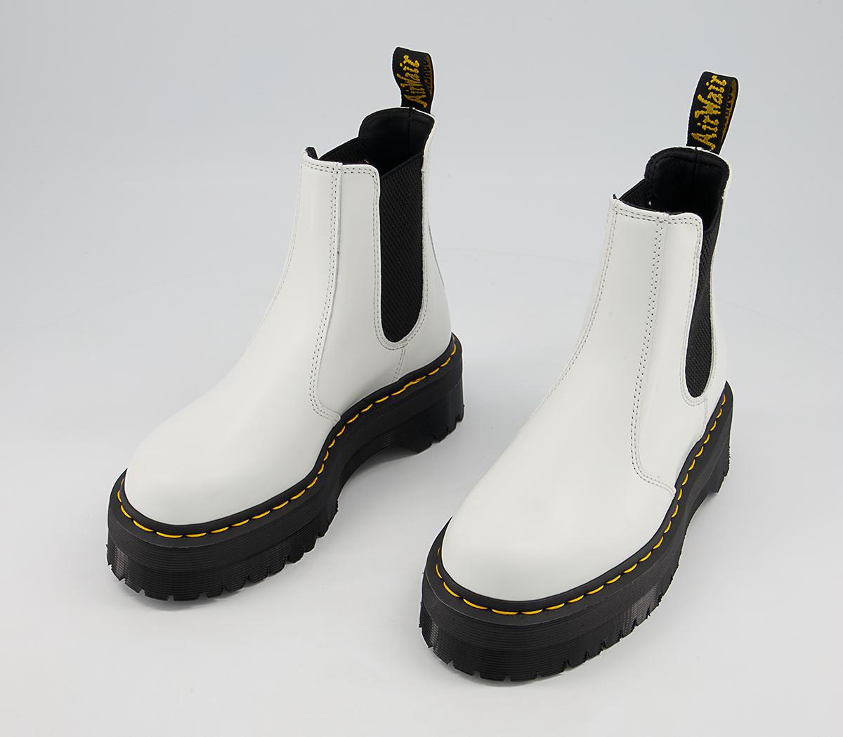 Dr. Martens 2976 Quad Chelsea Boots Dr. Martens 2976 Quad Chelsea Boots White