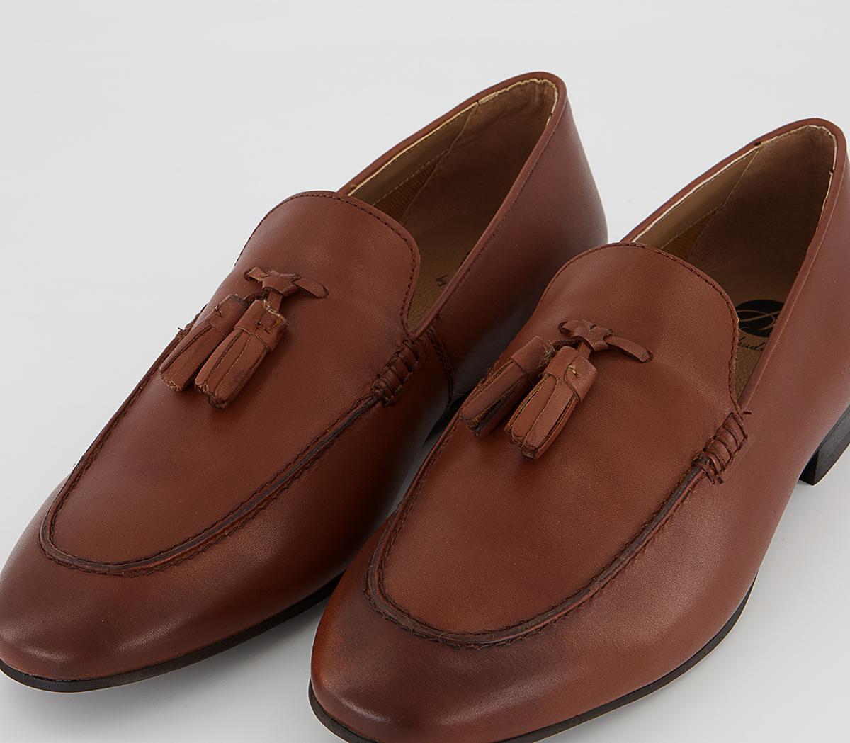 Hudson London Bolton Tassel Loafers Hudson London Bolton Tassel Loafers Tan