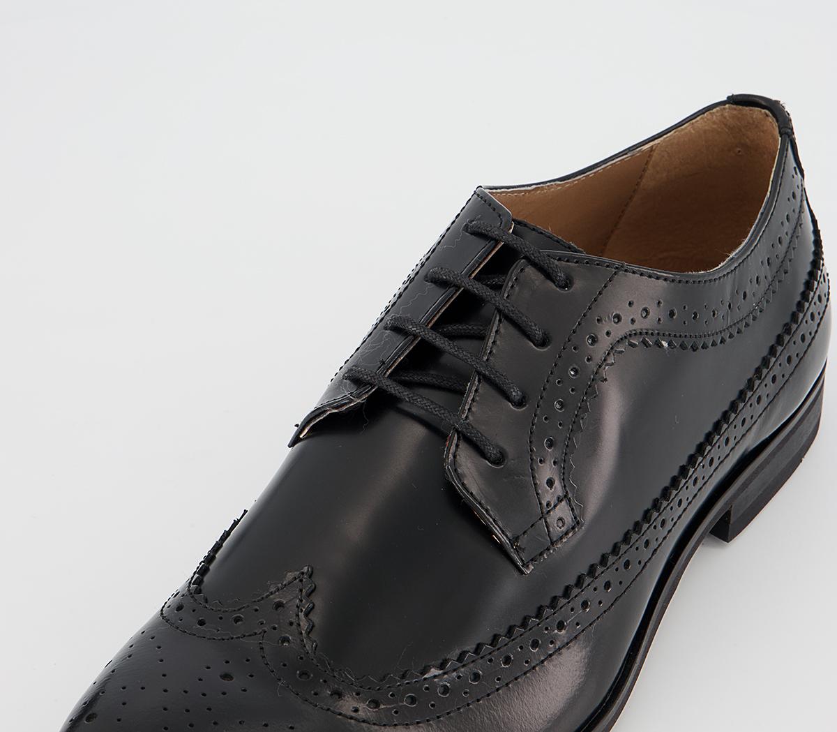 Hudson London Crowthorne Brogues Hudson London Crowthorne Brogues Black Leather