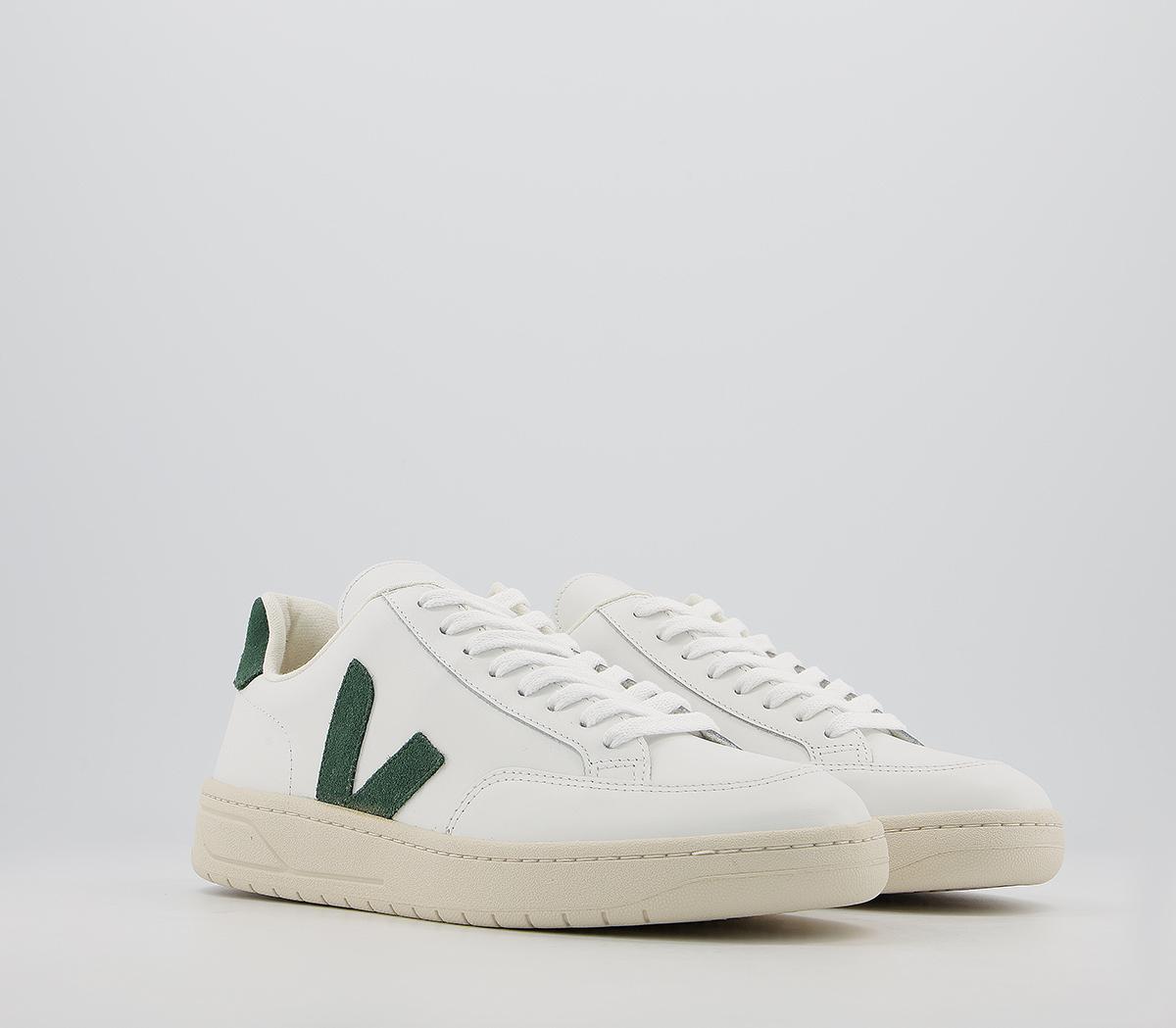 veja v12 extra white cyprus