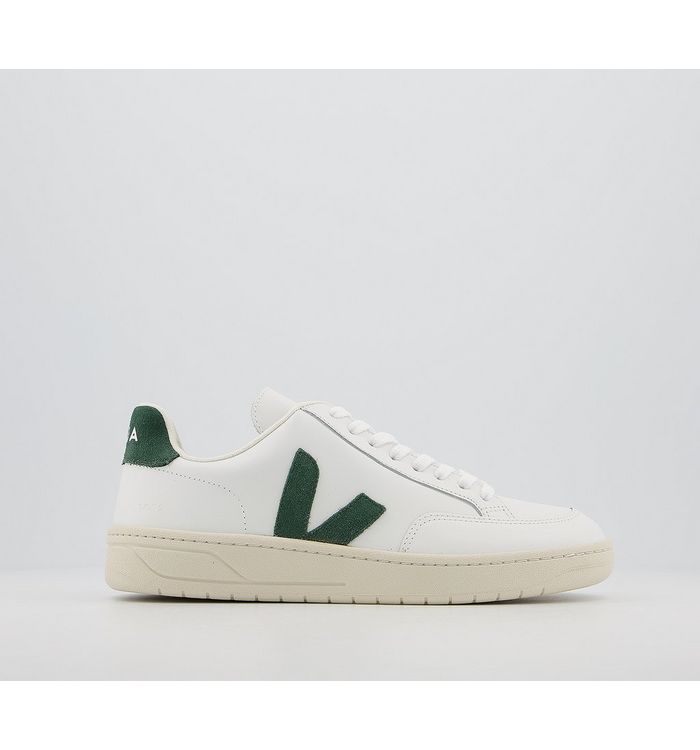 Veja V-12 Mens White And Green Leather Trainers, Size: 7