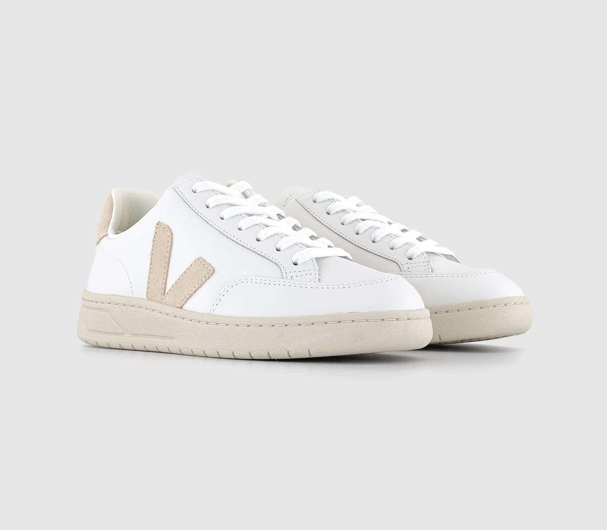 Veja Womens V-12 Trainers Extra White Sable Leather, 6