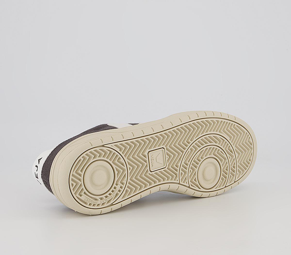 VEJA V-12 Trainers VEJA V-12 Trainers Bmesh Grafite White