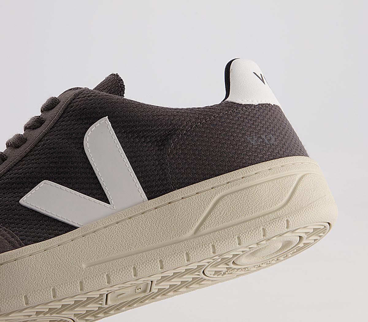 VEJA V-12 Trainers VEJA V-12 Trainers Bmesh Grafite White F