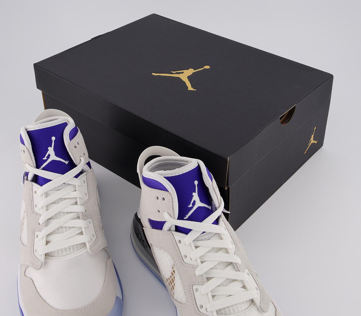Jordan Jordan Mars 270 Trainers Summit White Metallic Gold Bright