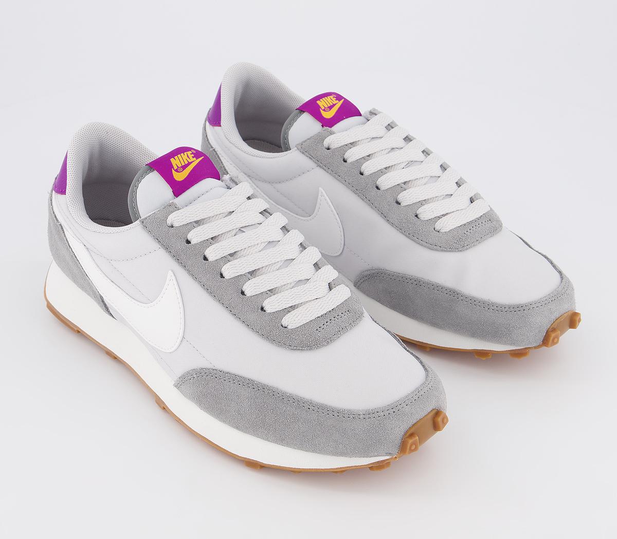 office nike daybreak