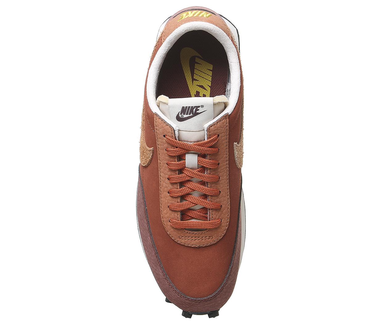 NikeDaybreak TrainersPueblo Brown Rugged Orange Desert Orange Rust Fact