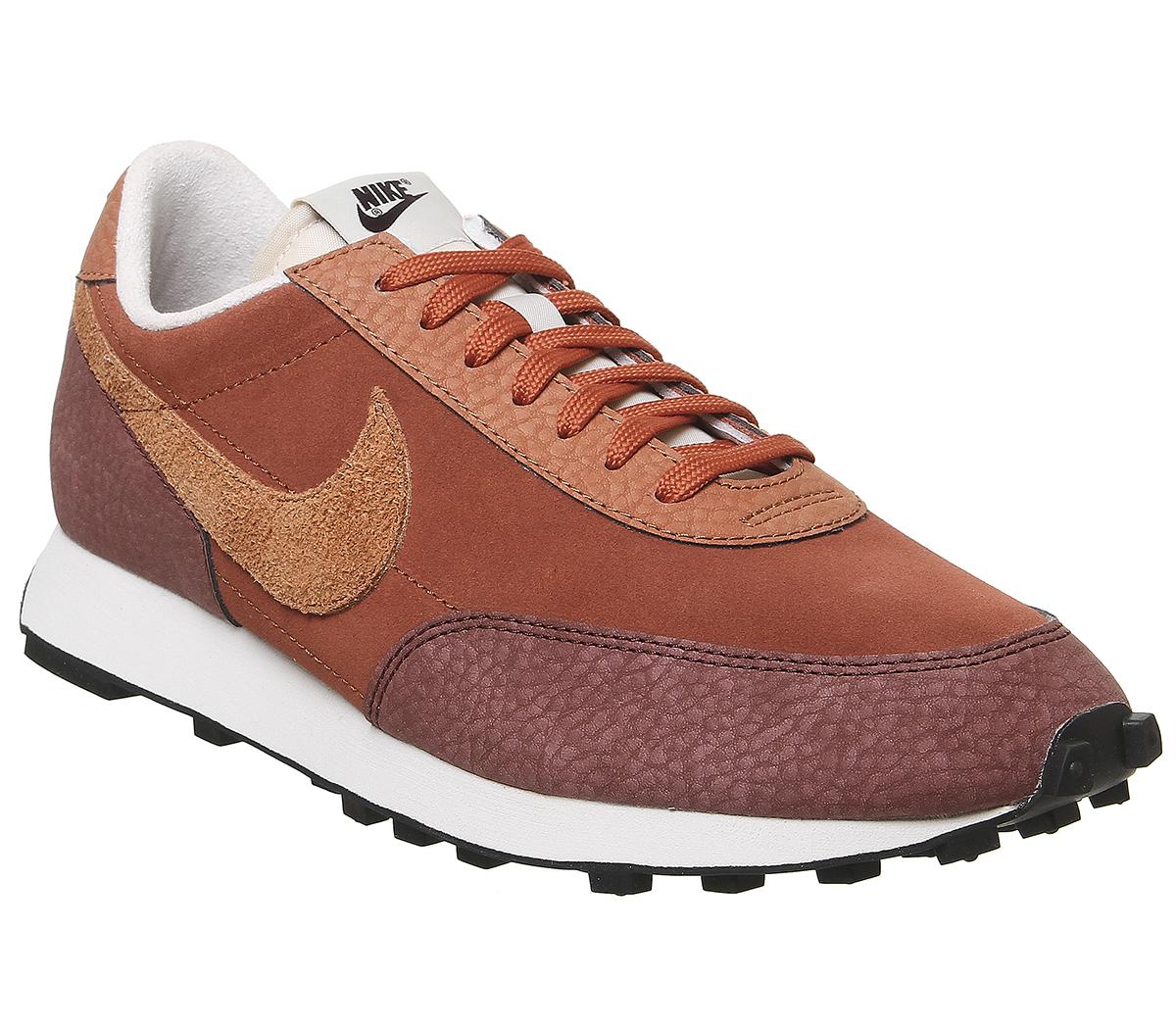 Nike Daybreak Rugged Orange/Desert Oranger-Pueblo Brown - CU3016