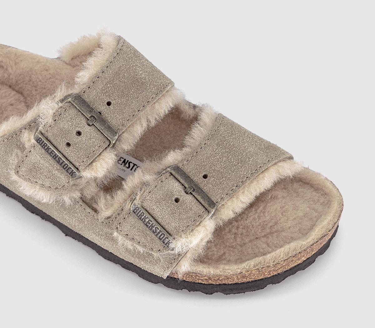 BIRKENSTOCKArizona Shearling Sandals BIRKENSTOCKArizona Shearling SandalsTaupe
