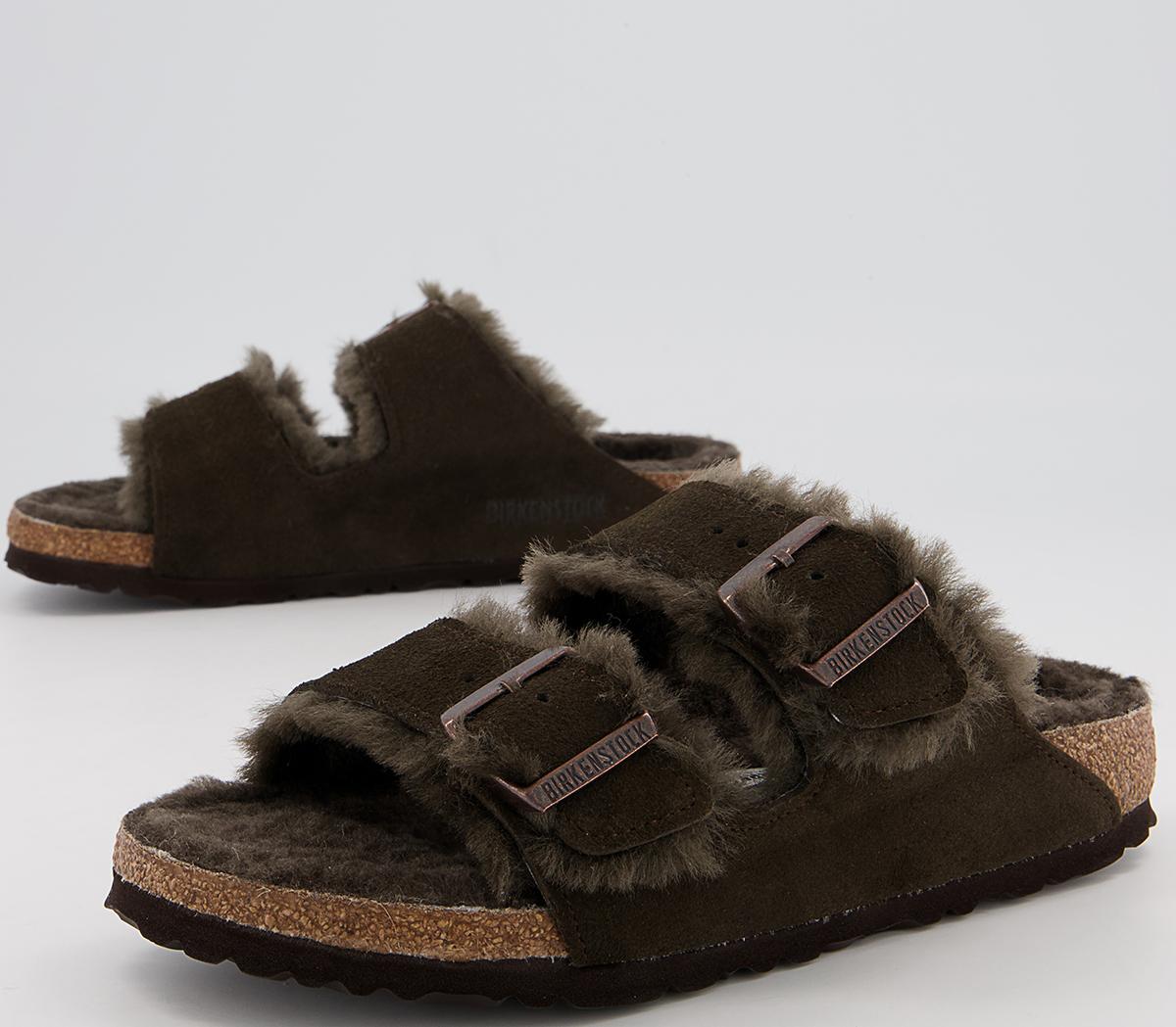 BIRKENSTOCK Arizona Shearling Sandals BIRKENSTOCK Arizona Shearling Sandals Mocha