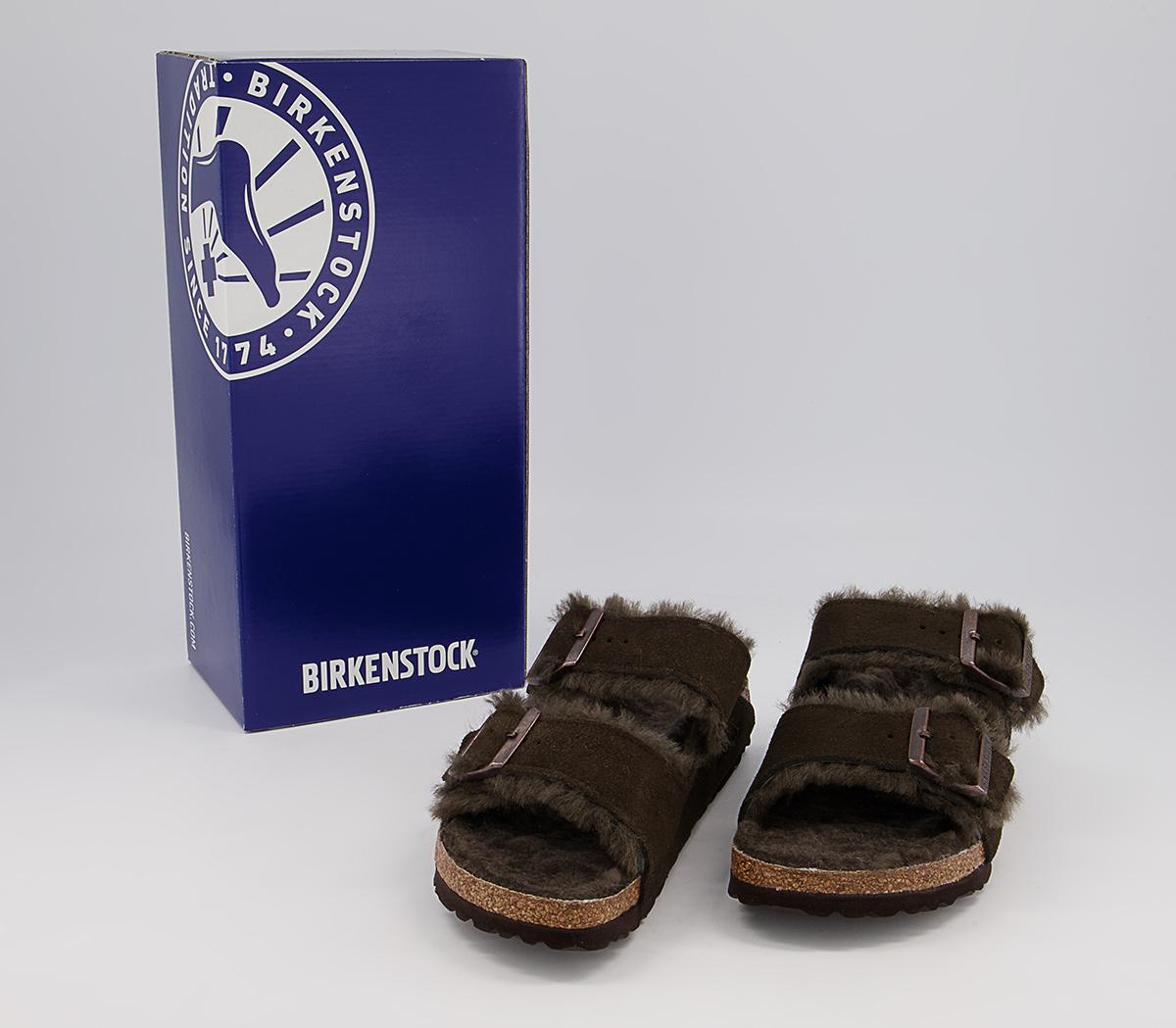 BIRKENSTOCK Arizona Shearling Sandals BIRKENSTOCK Arizona Shearling Sandals Mocha