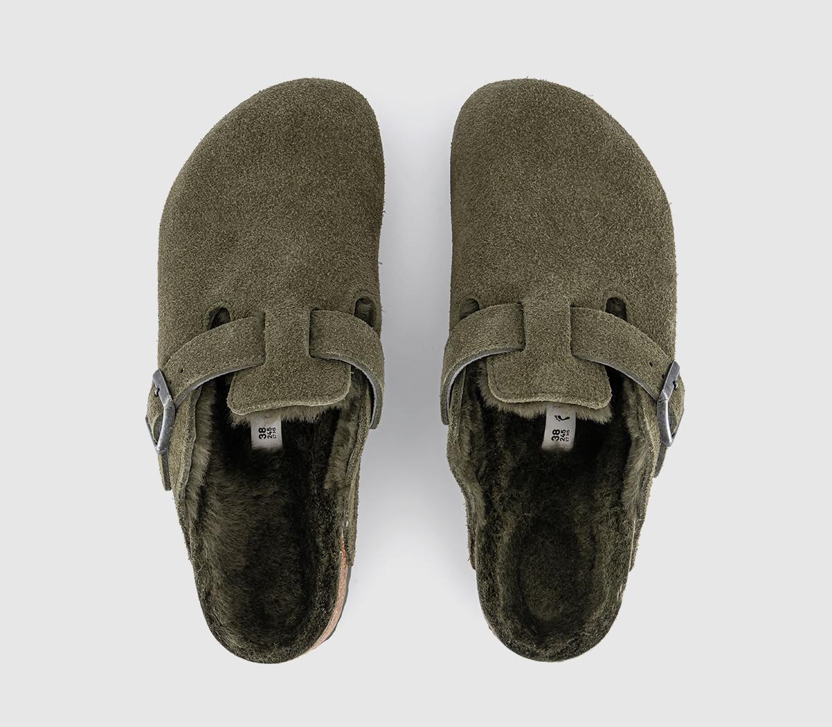 BIRKENSTOCK Boston Shearling Clogs BIRKENSTOCK Boston Shearling Clogs Thyme