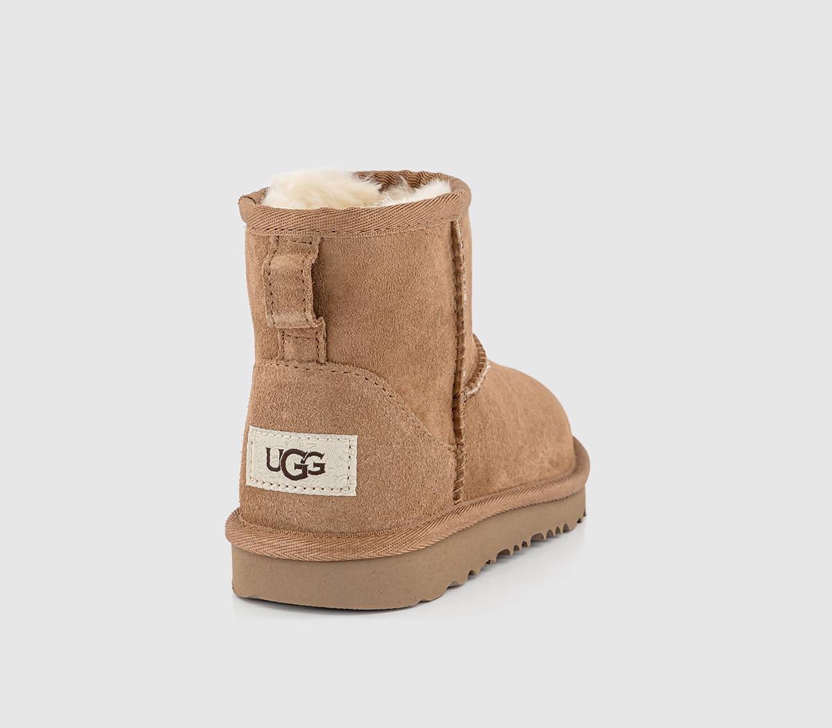 UGG Classic Kids Mini II Boots UGG Classic Kids Mini II Boots Chestnut