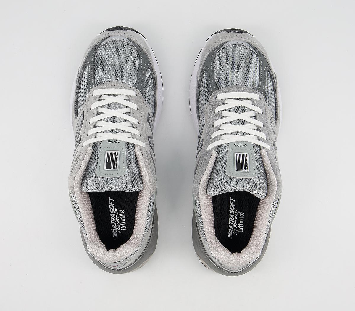 New BalanceW990 'Made in USA' TrainersGrey Mius