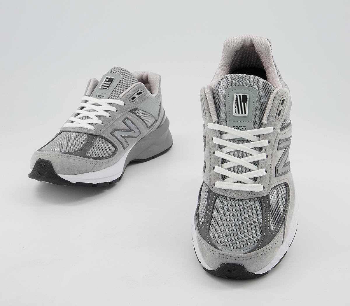 New BalanceW990 'Made in USA' TrainersGrey Mius