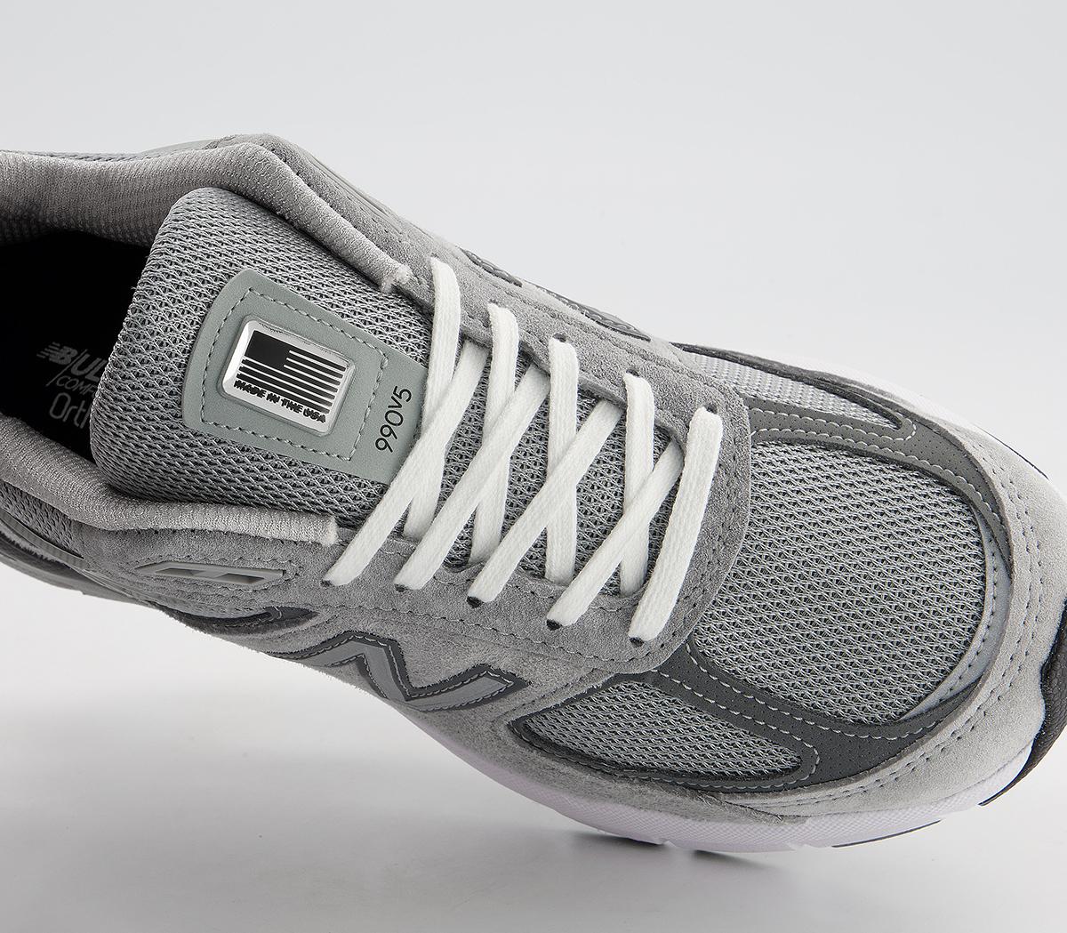 New BalanceW990 'Made in USA' TrainersGrey Mius
