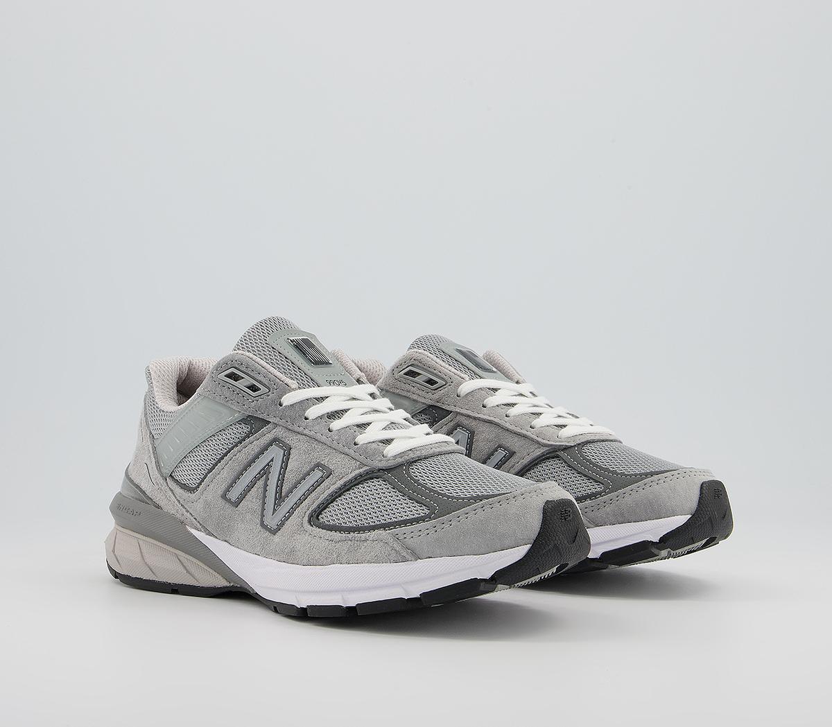New BalanceW990 'Made in USA' TrainersGrey Mius