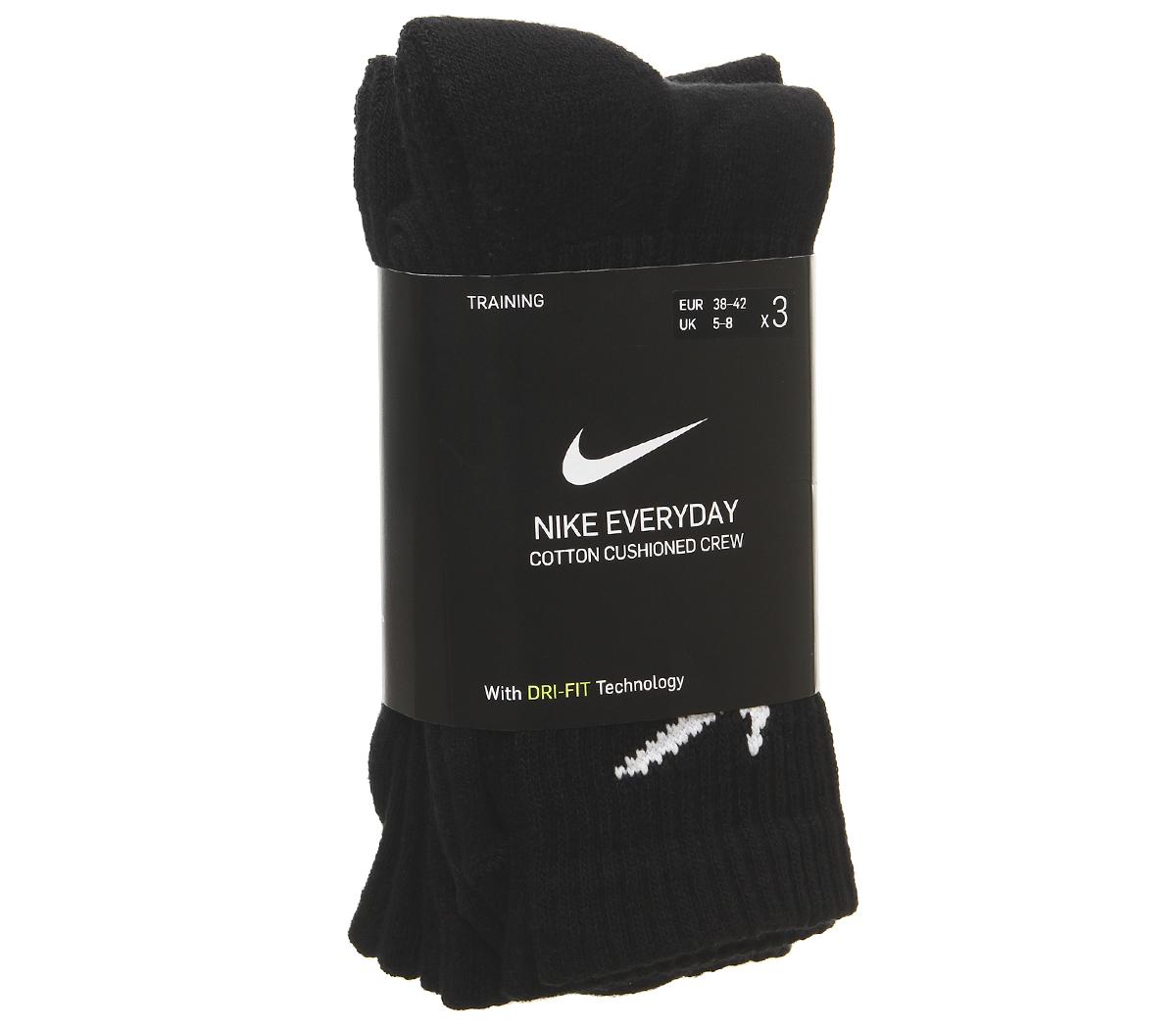 NikeNike Dri-fit Cushion Crew 3 Pack Socks NikeNike Dri-fit Cushion Crew 3 Pack SocksBlack White