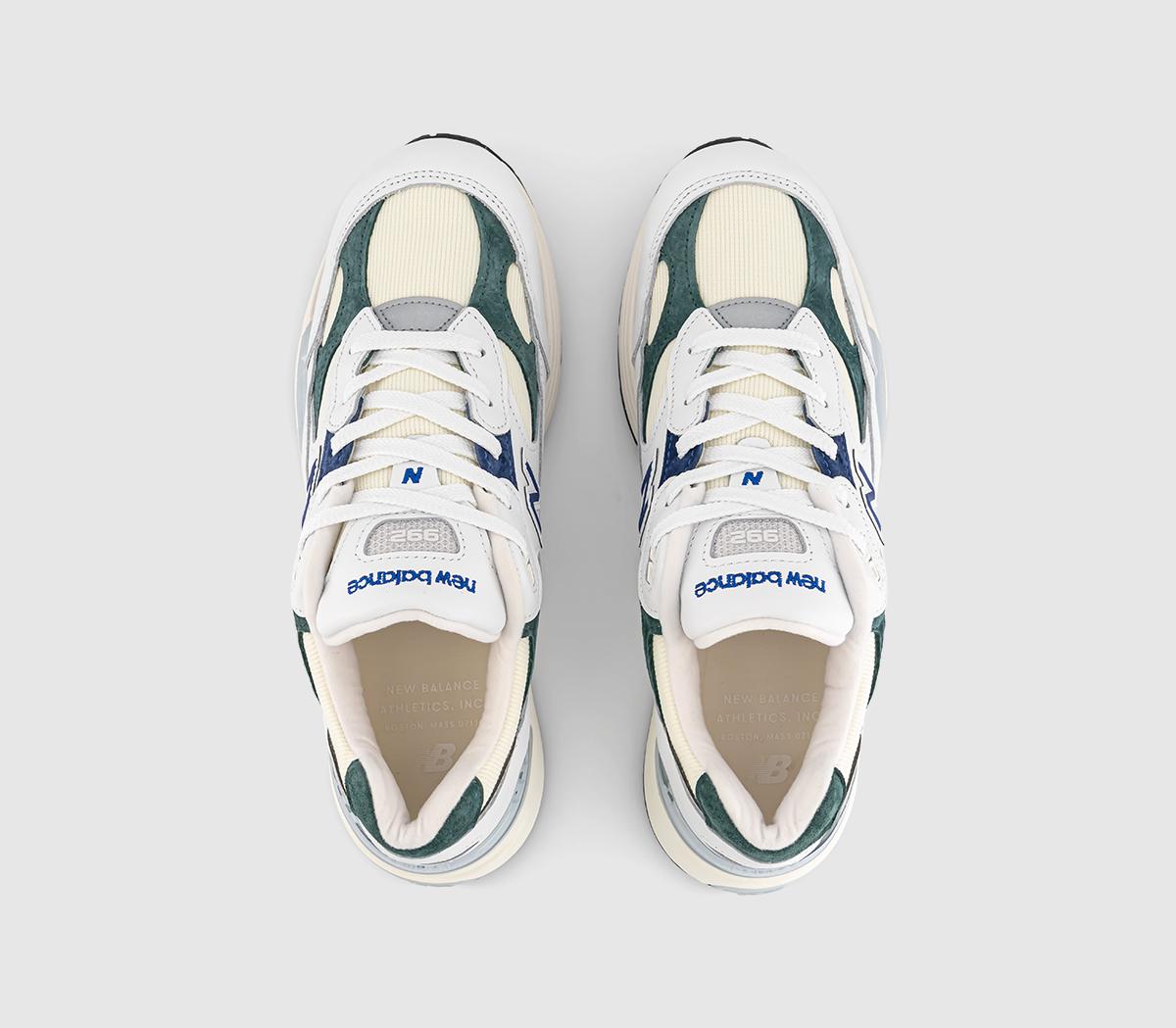 New BalanceM992 TrainersWhite Green Blue