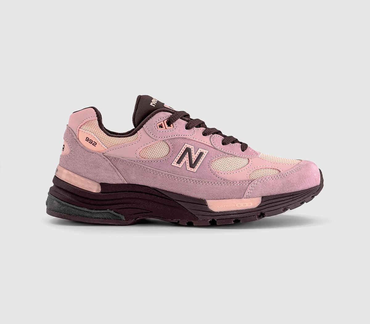 New BalanceM992 Made in USA TrainersPink Brown