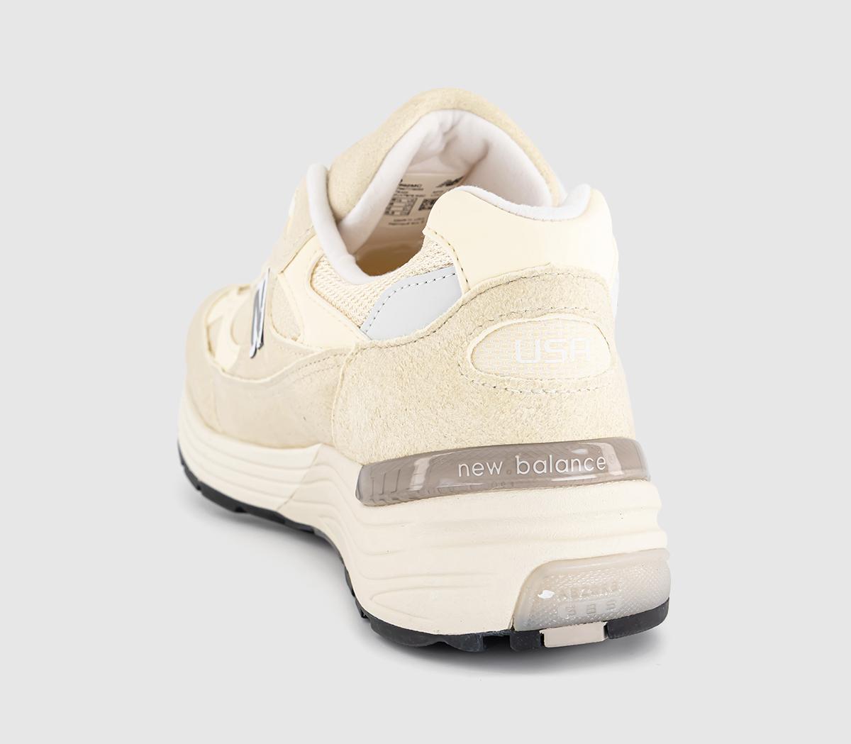 New Balance992 ‘Made in the USA’ Trainers Cream