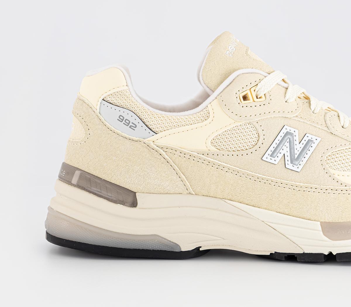 New Balance992 ‘Made in the USA’ Trainers Cream