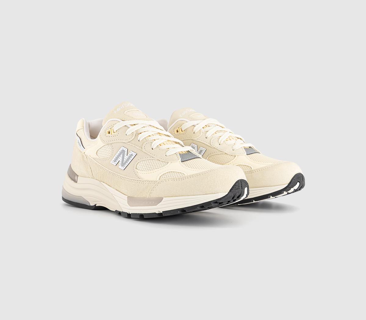 New Balance992 ‘Made in the USA’ Trainers Cream