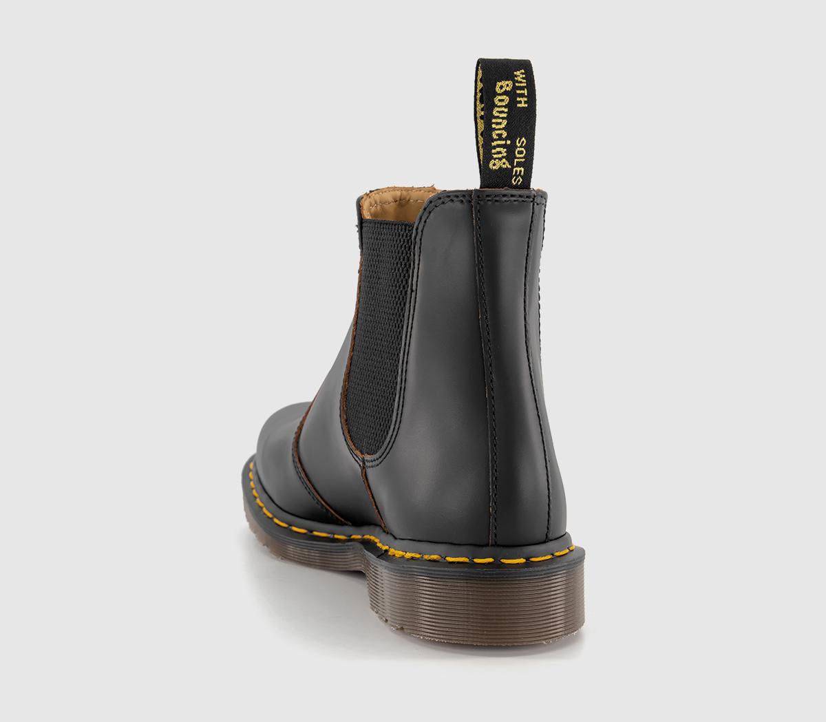 Dr. MartensVintage 2976 Chelsea BootsBlack Quillon