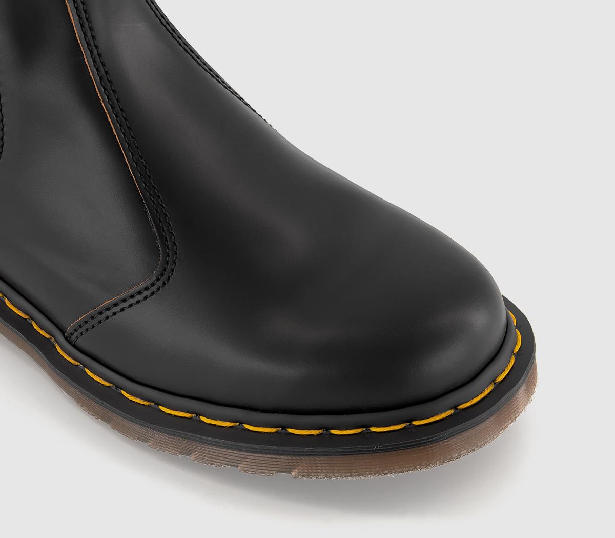 Dr. MartensVintage 2976 Chelsea BootsBlack Quillon