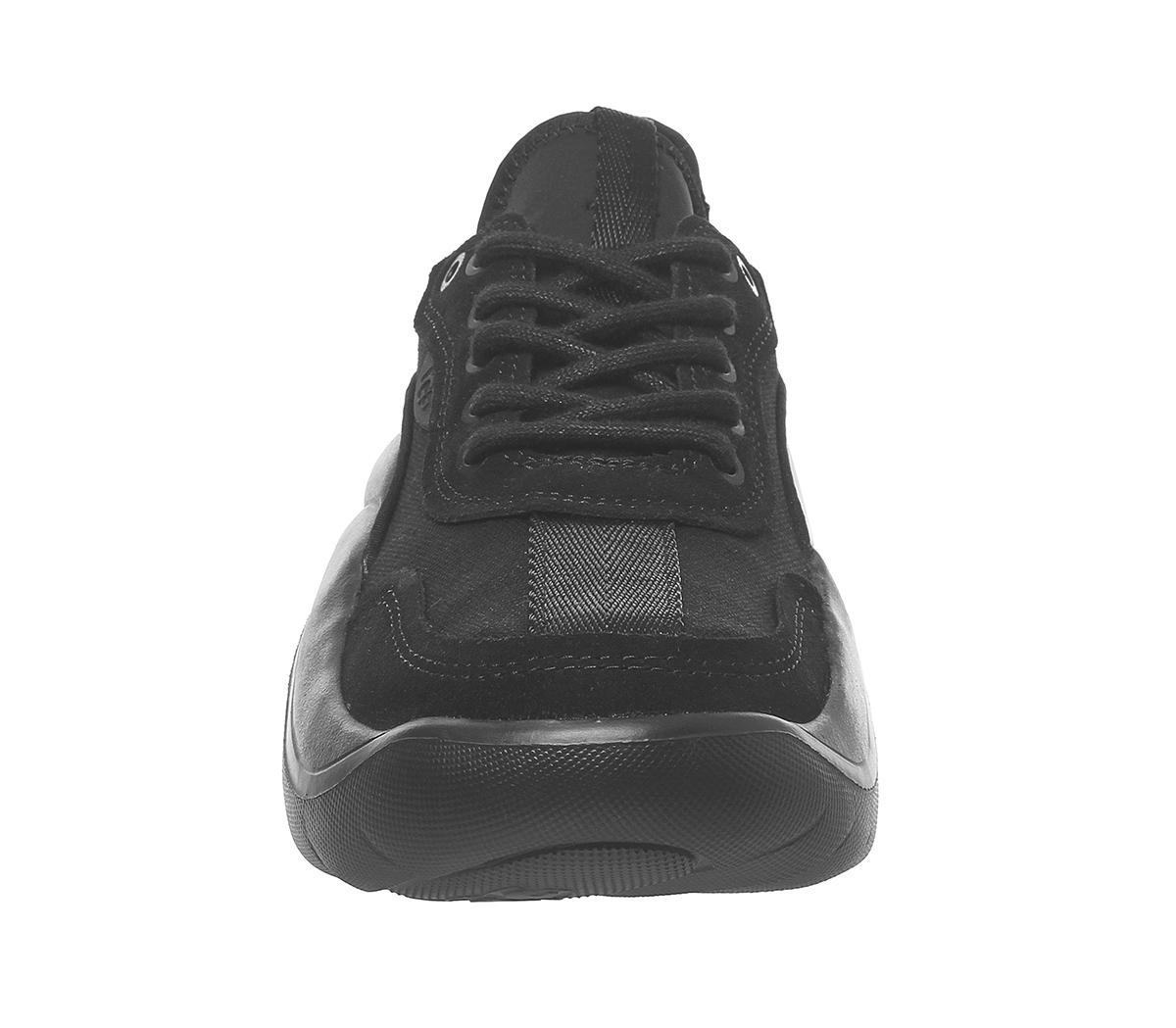 UGGLa Cloud Low TrainersBlack