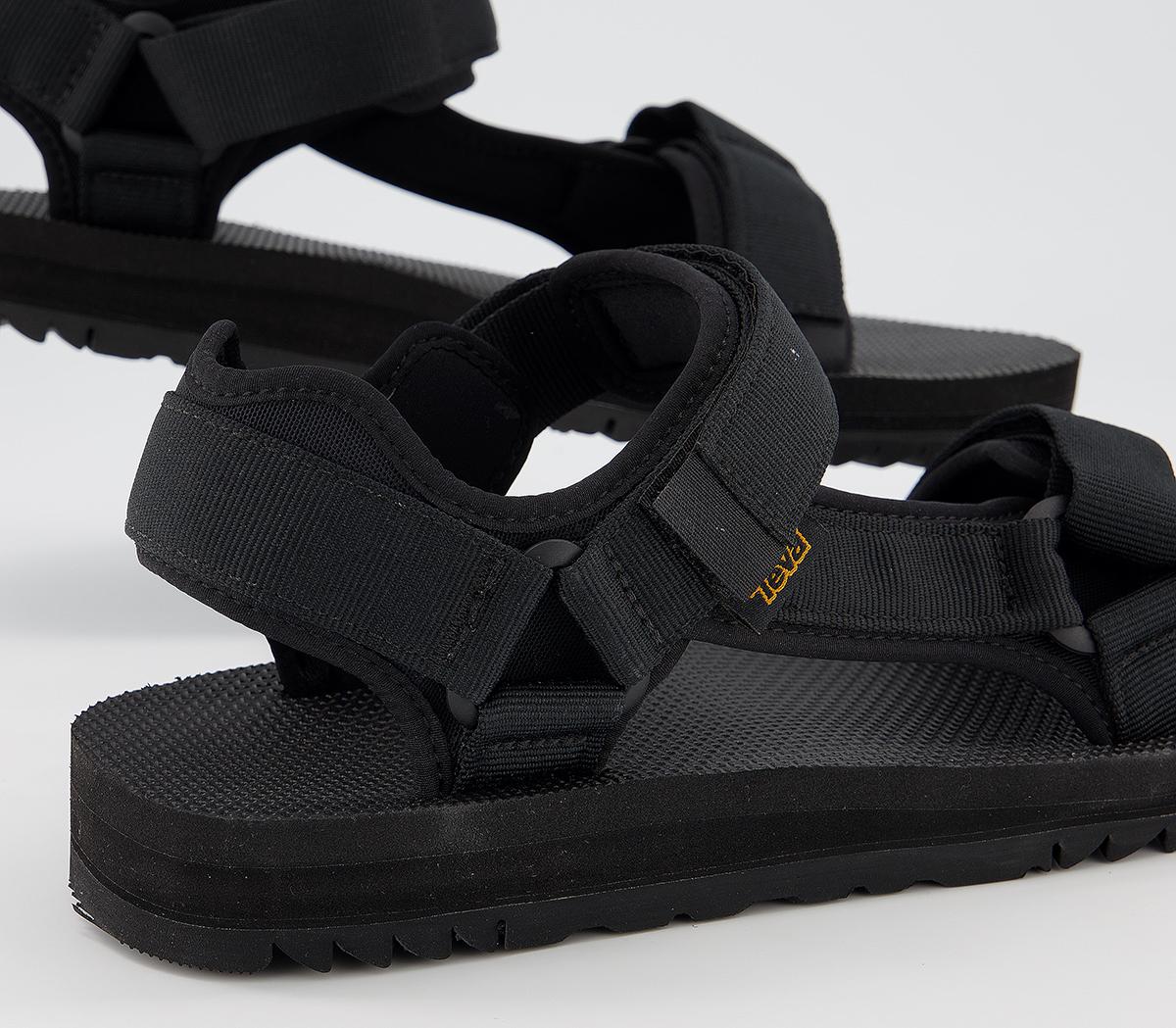 TevaUniversal Trail SandalsBlack