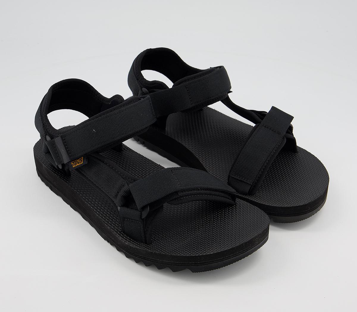 TevaUniversal Trail SandalsBlack