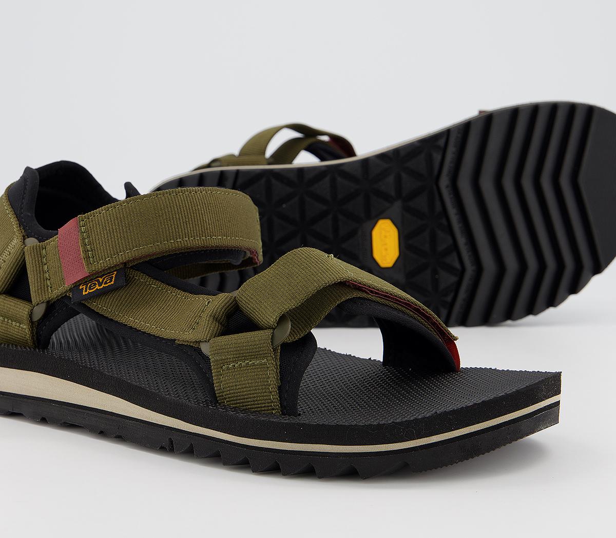 TevaUniversal Trail SandalsOlive Green