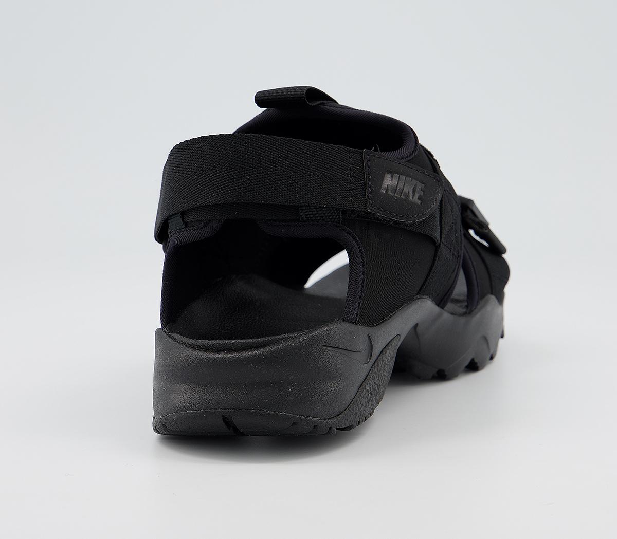 nike canyon sandals in black