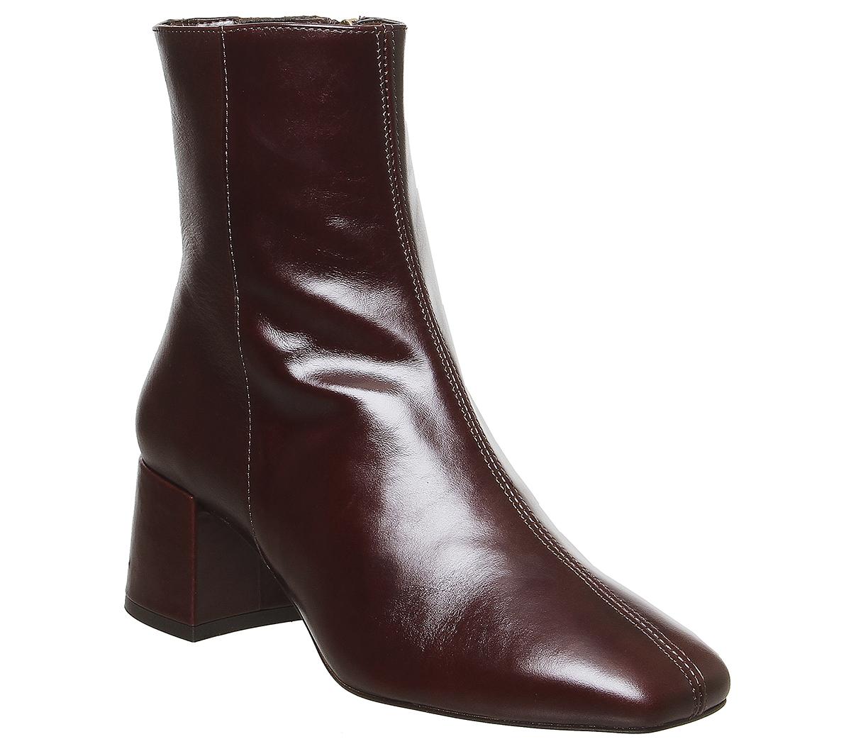 OFFICEAloof Smart Boots OFFICEAloof Smart BootsChoc Leather